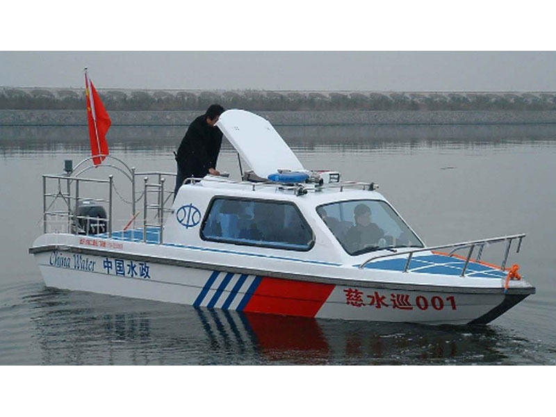 bote ambulancia 03